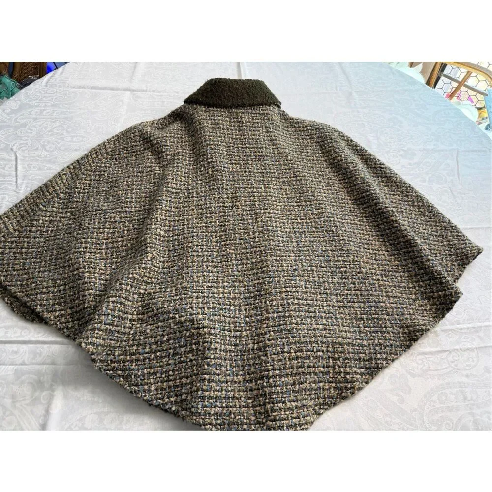 Weave of the Irish Handcrafted in Ireland Tweed Wool Blend Cape Poncho One Size